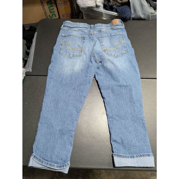 Signature by Levi Strauss & Co. Gold Label Mid-Rise Capri Jeans Cuffed Style Wom - Picture 6 of 9